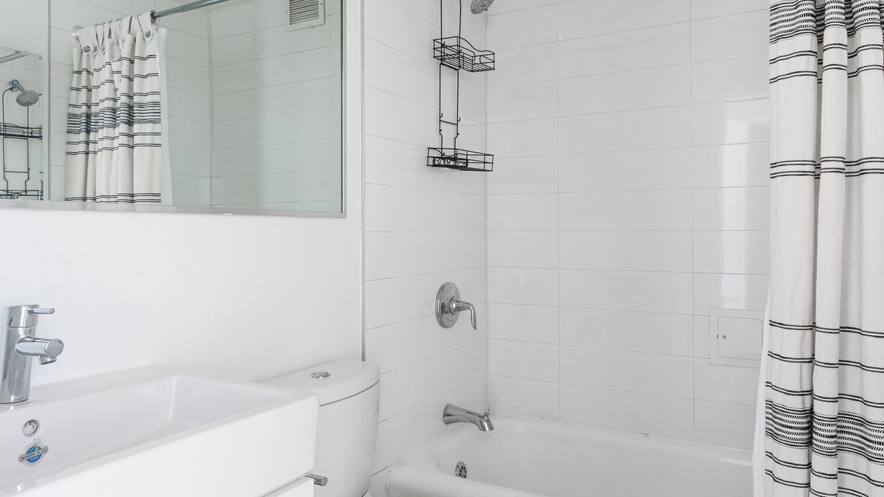 Photo of Bathroom in Sutton Place