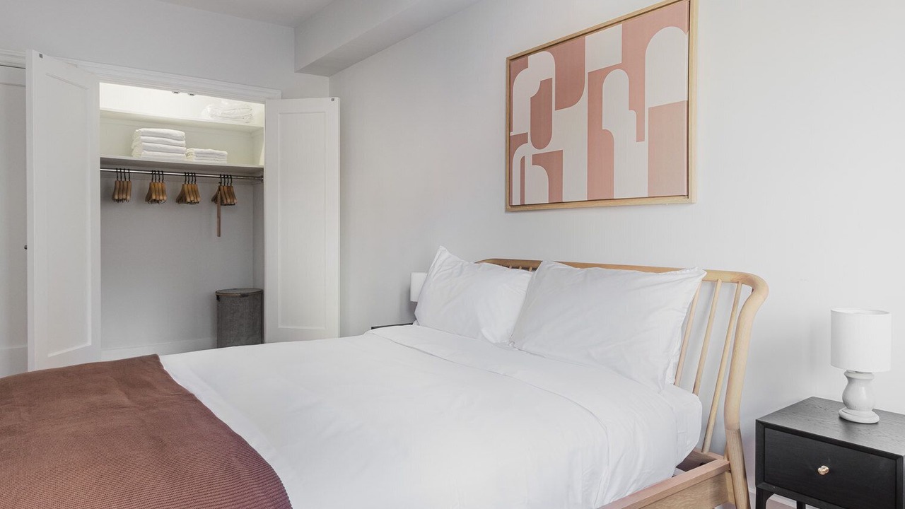 Photo of Bedroom in Sutton Place