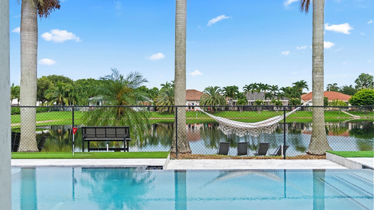 Photo of Outdoor in Ludlam