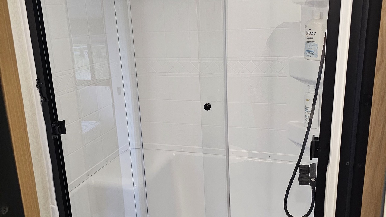 Photo of Bathroom in Kurtz