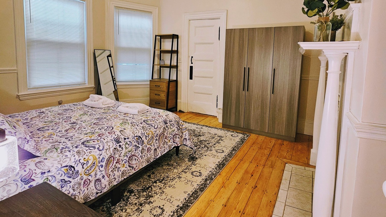 Photo of Bedroom in Inman Square