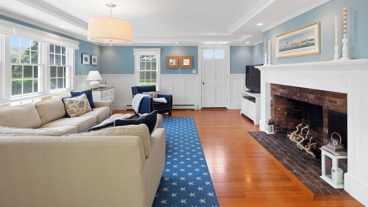 Photo of Livingroom in West Hyannisport