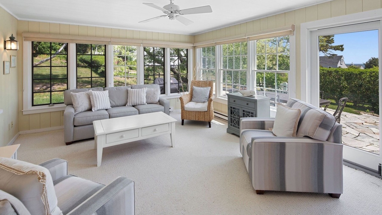 Photo of Livingroom in West Hyannisport