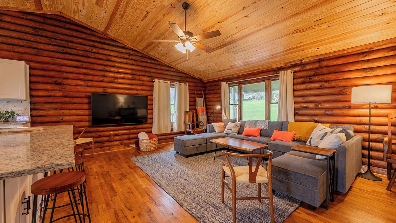 Photo of Bedroom in Blacksburg