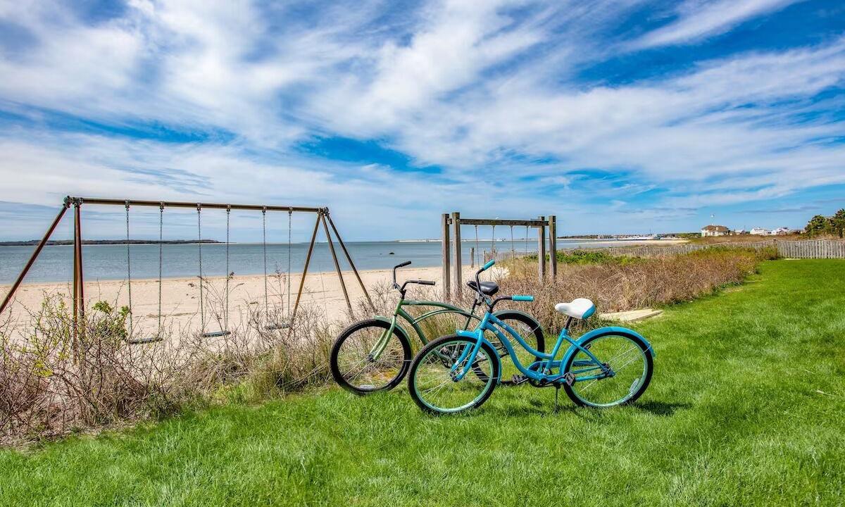 Photo of Others in West Yarmouth