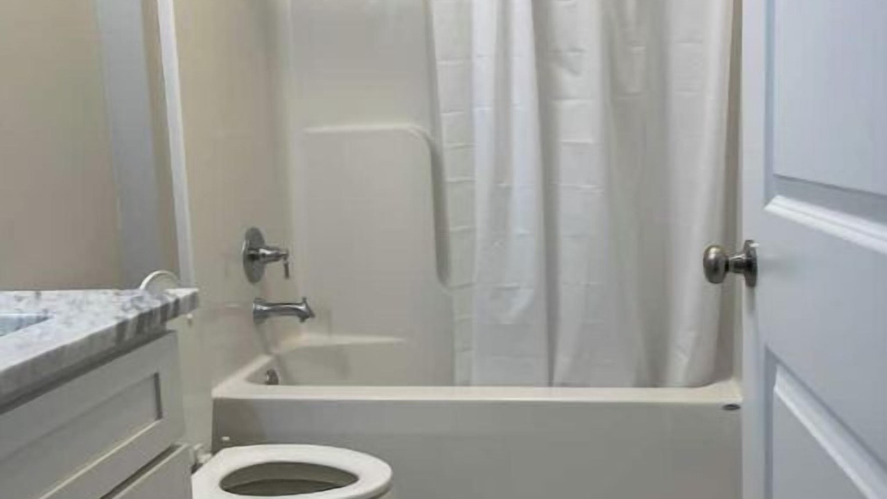 Photo of Bathroom in Crawfordville
