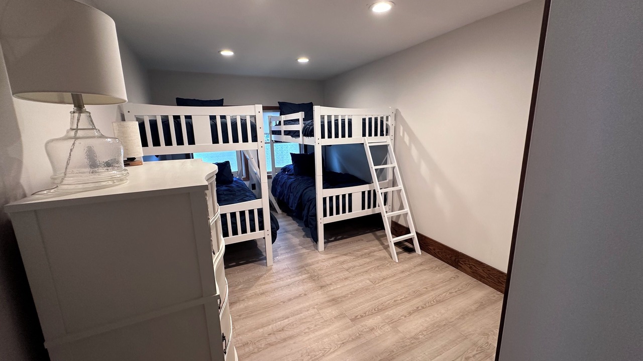 Photo of Bedroom in Culver