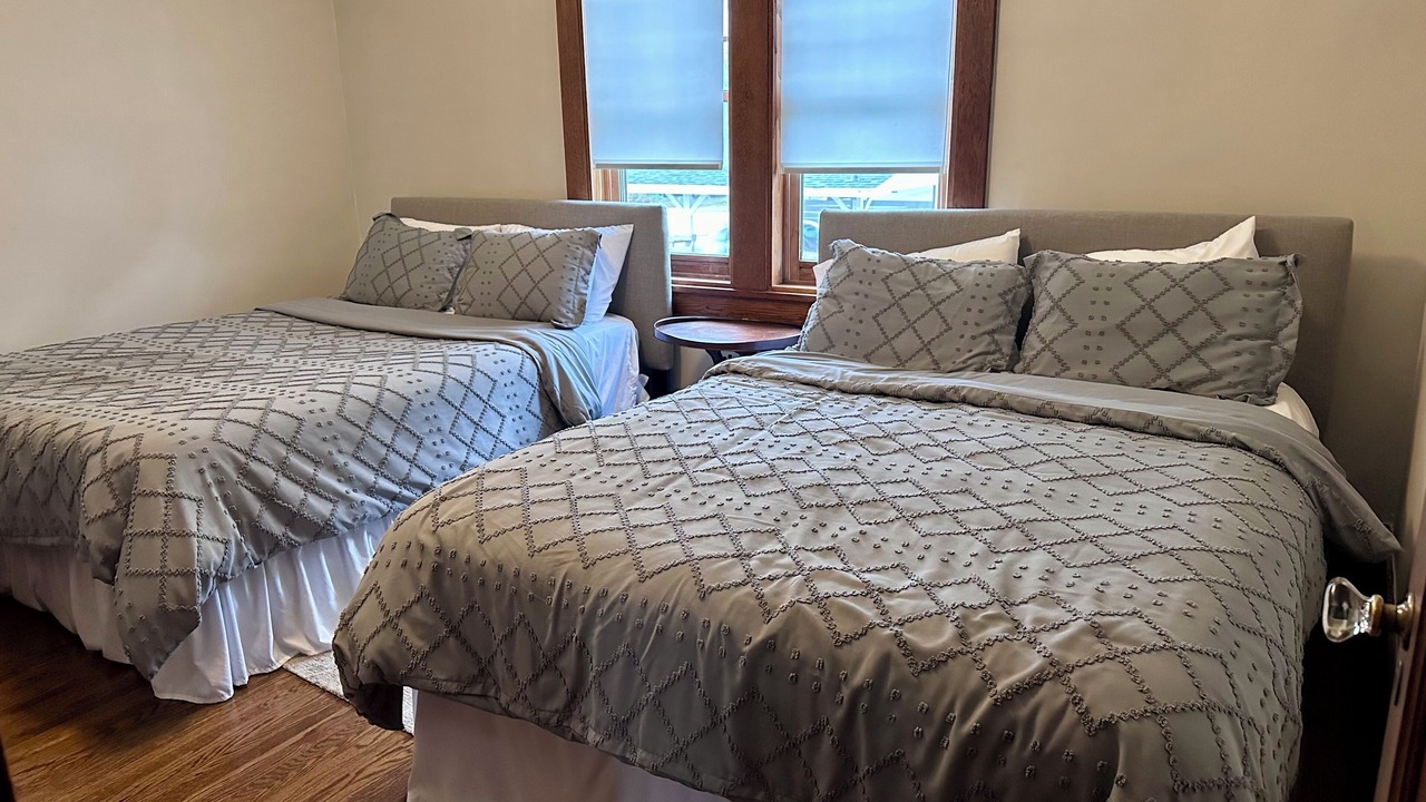 Photo of Bedroom in Culver