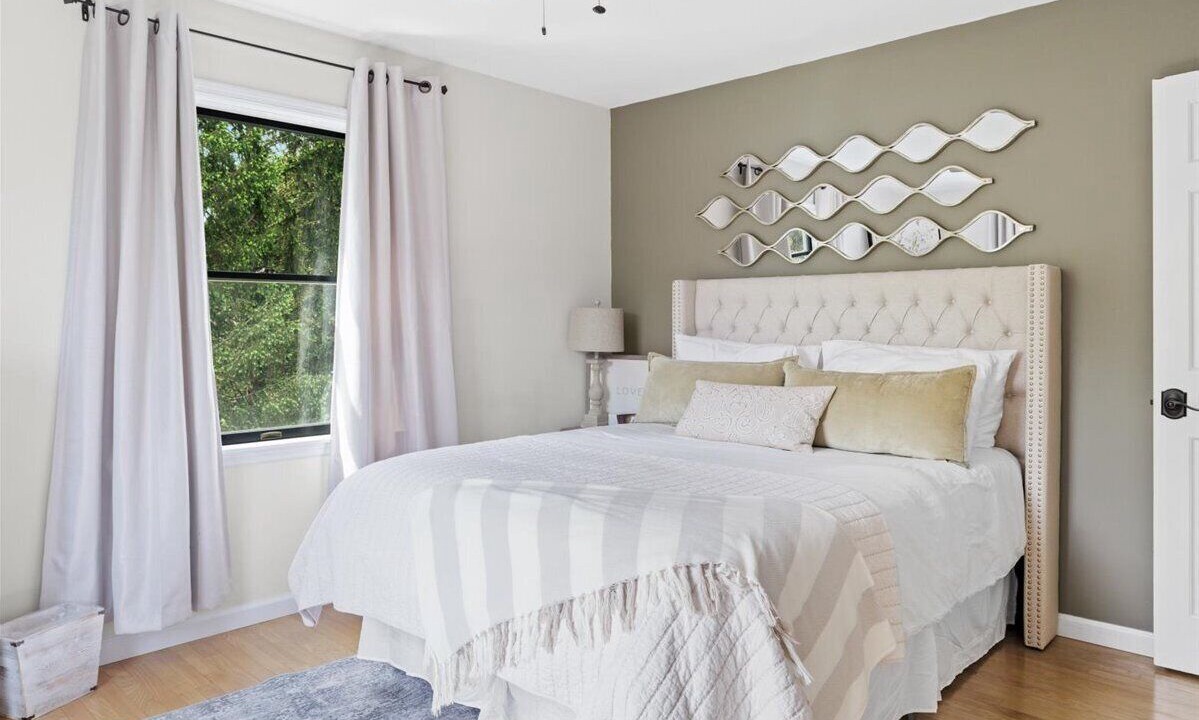 Photo of Bedroom in Montgomery