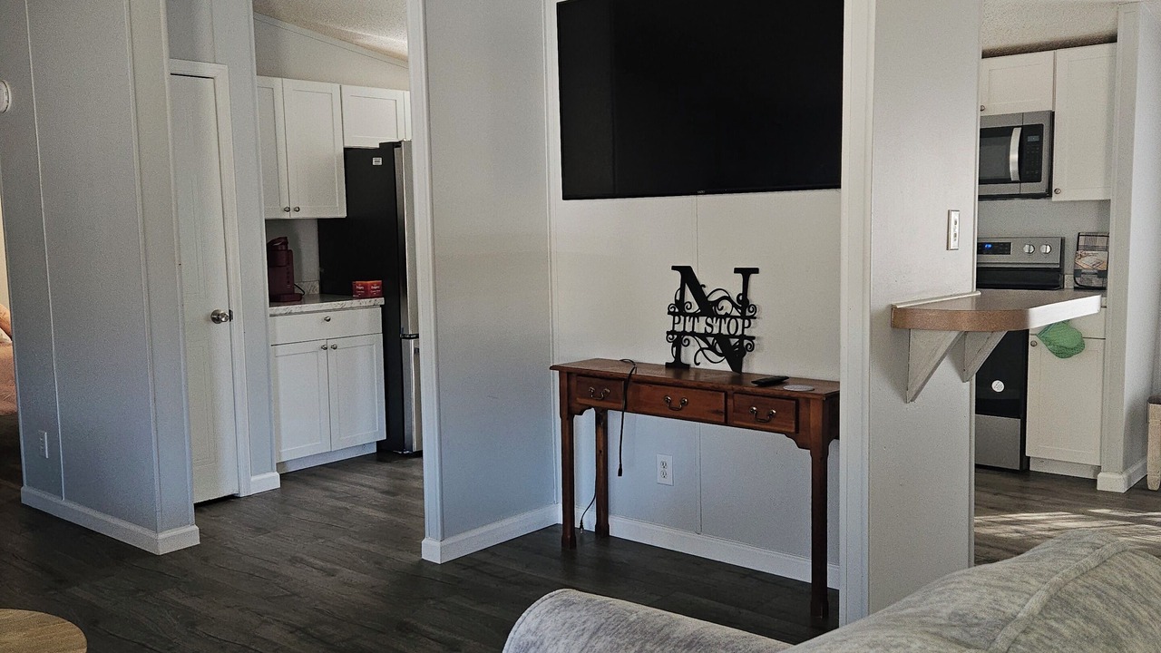 Photo of Livingroom in Pembroke