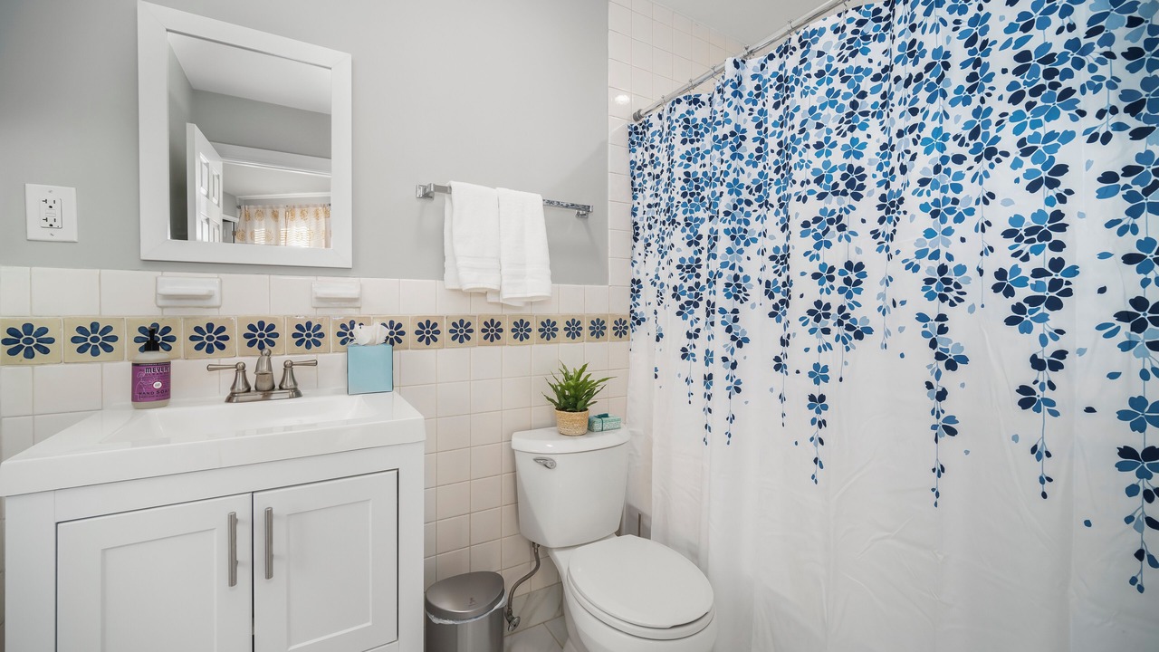 Photo of Bathroom in North End