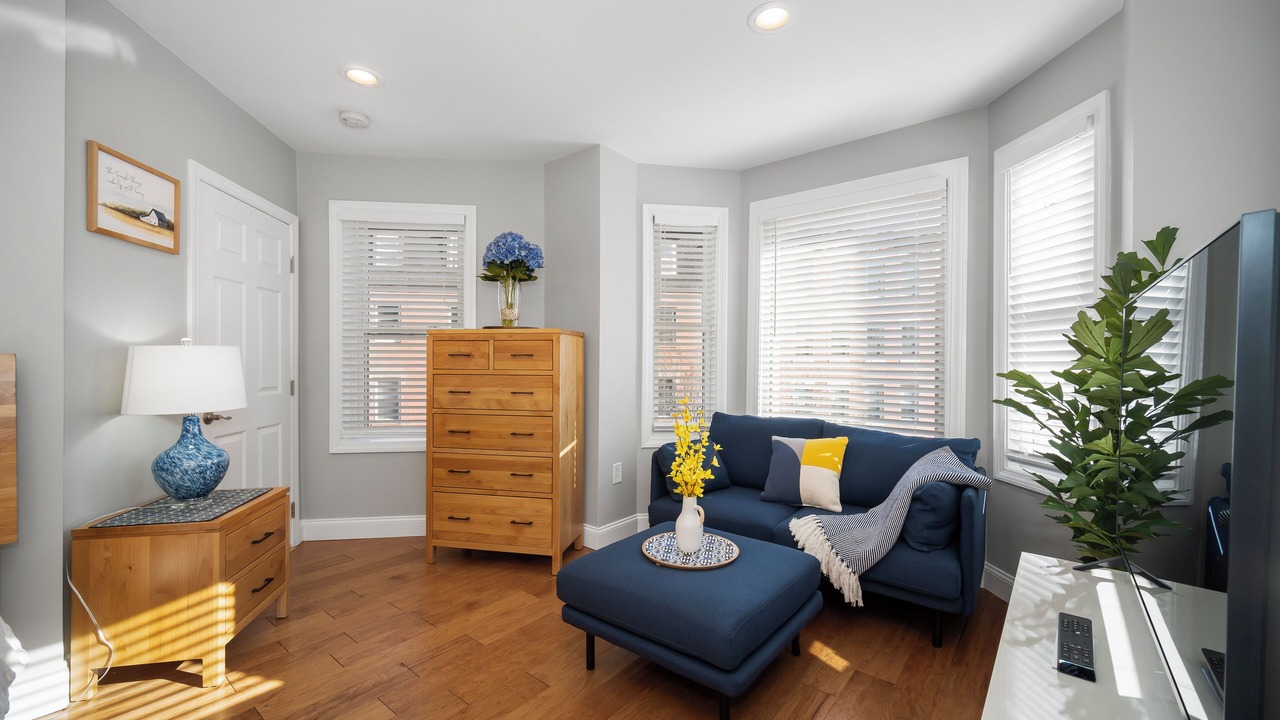 Photo of Livingroom in North End