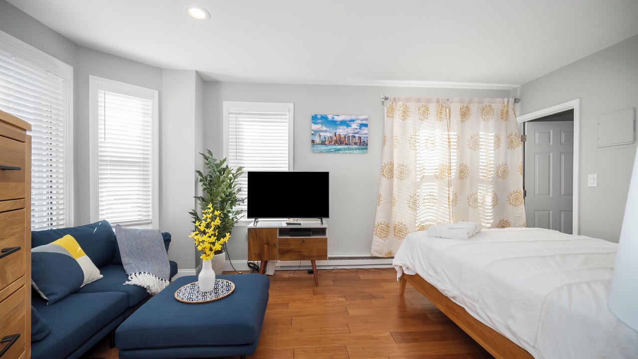 Photo of Bedroom in North End