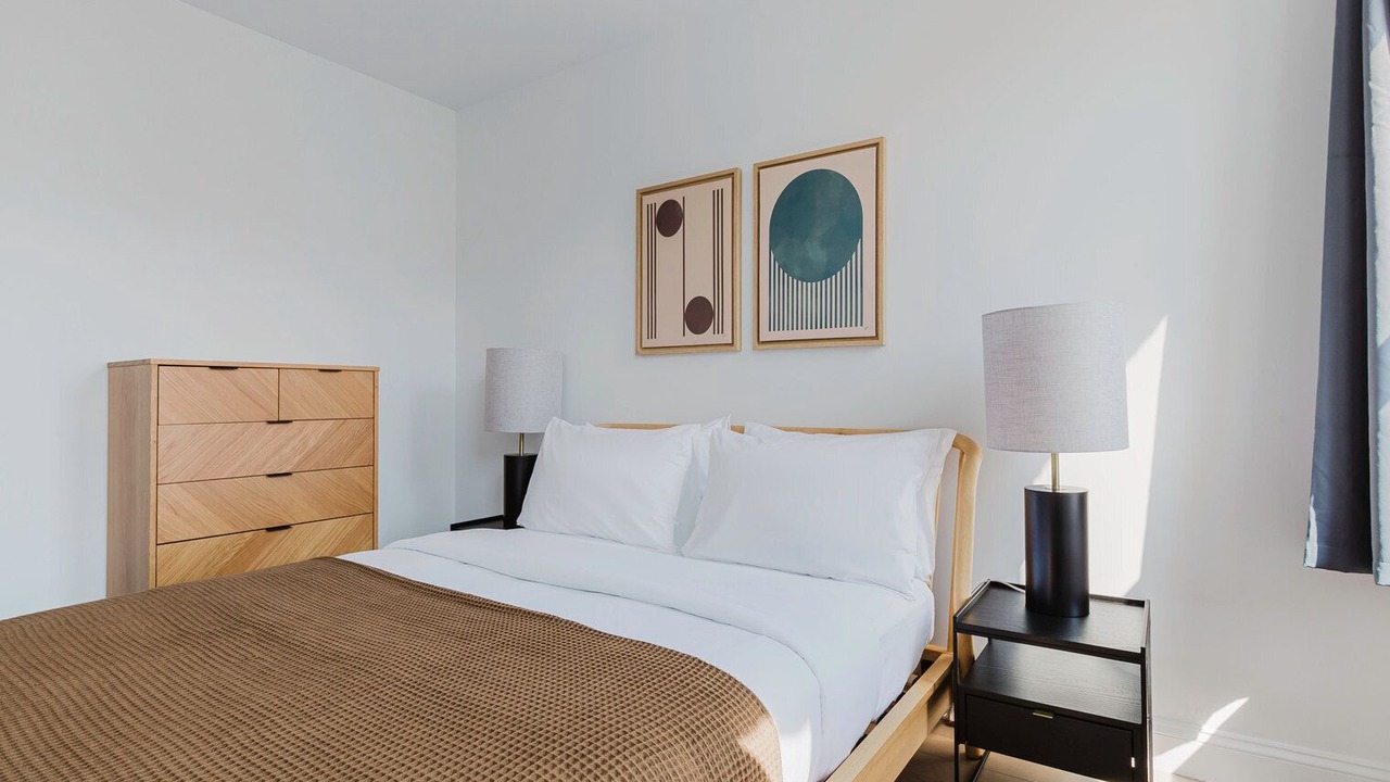 Photo of Bedroom in Bloomingdale