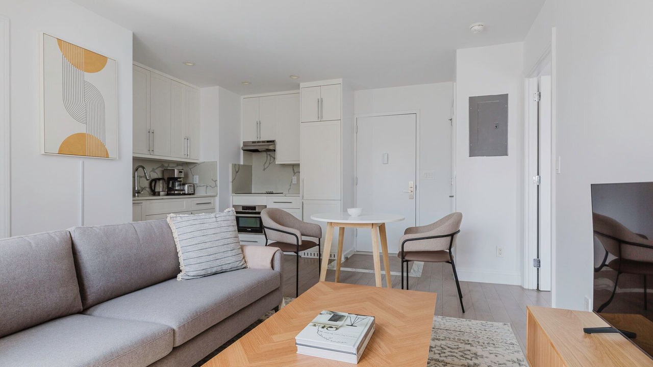 Photo of Livingroom in Bloomingdale