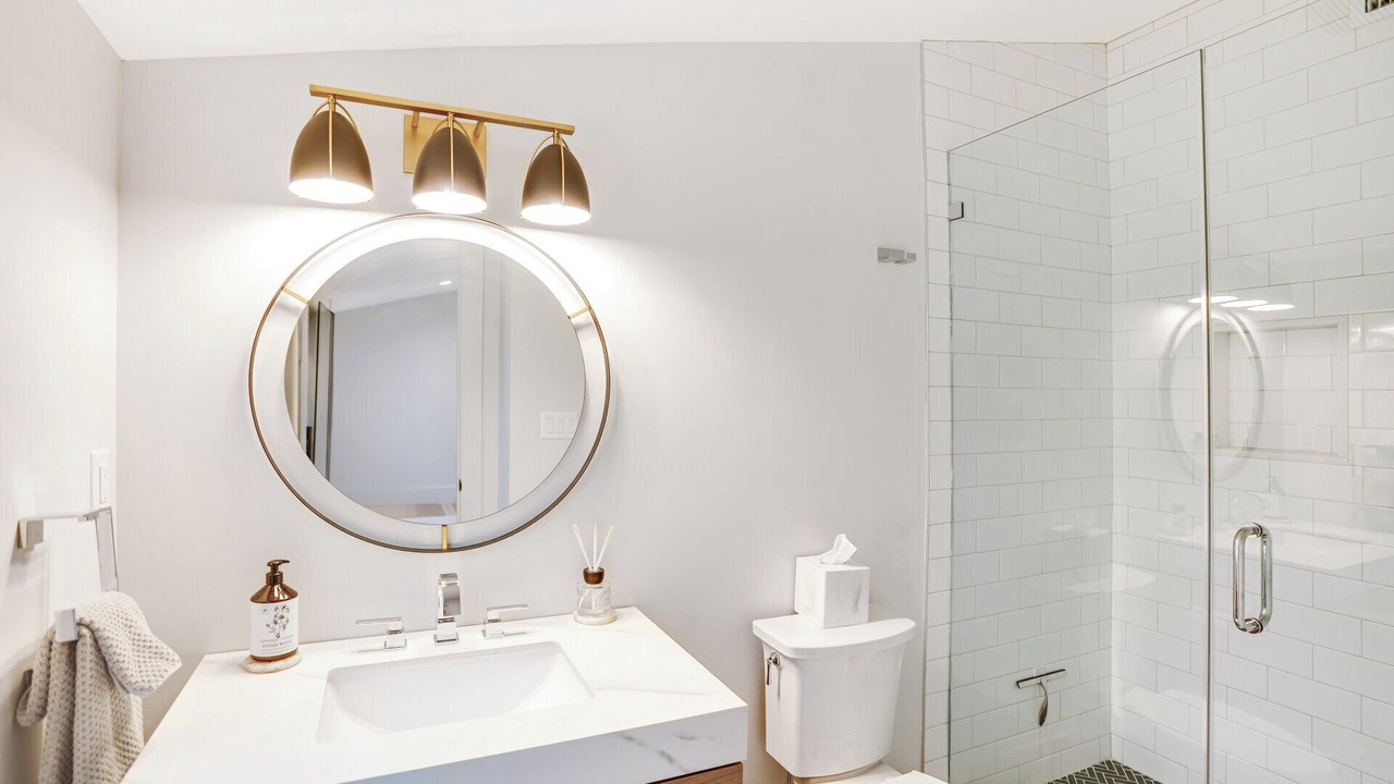 Photo of Bathroom in North Sea
