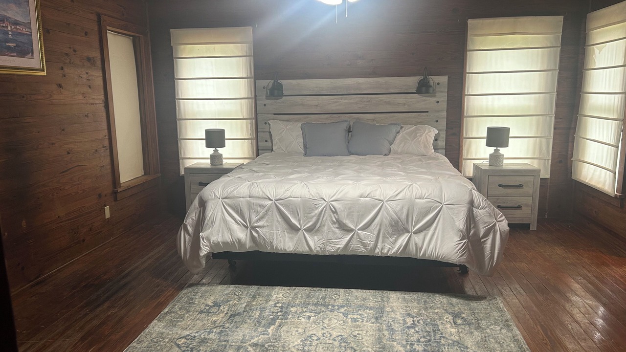 Photo of Bedroom in Colquitt County