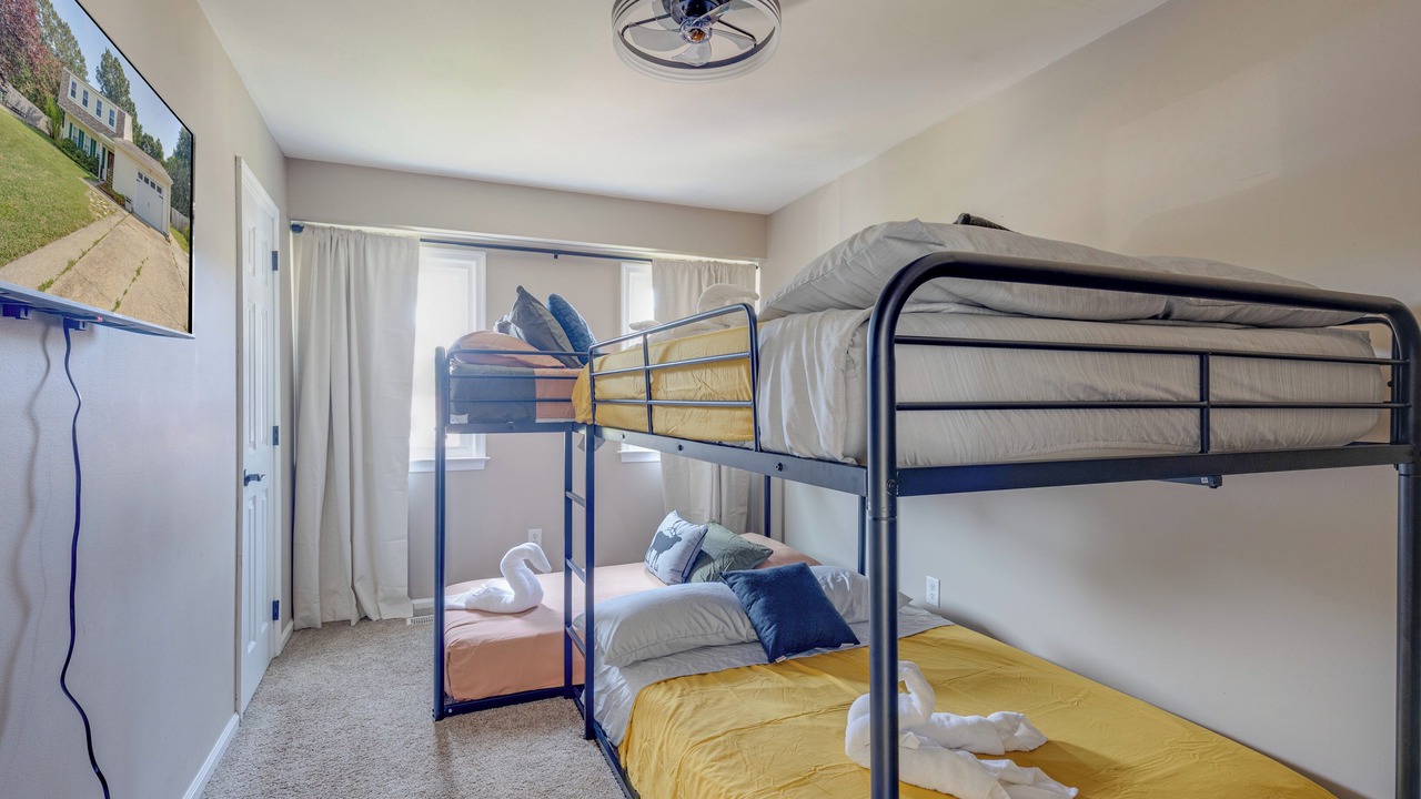 Photo of Bedroom in Newport News