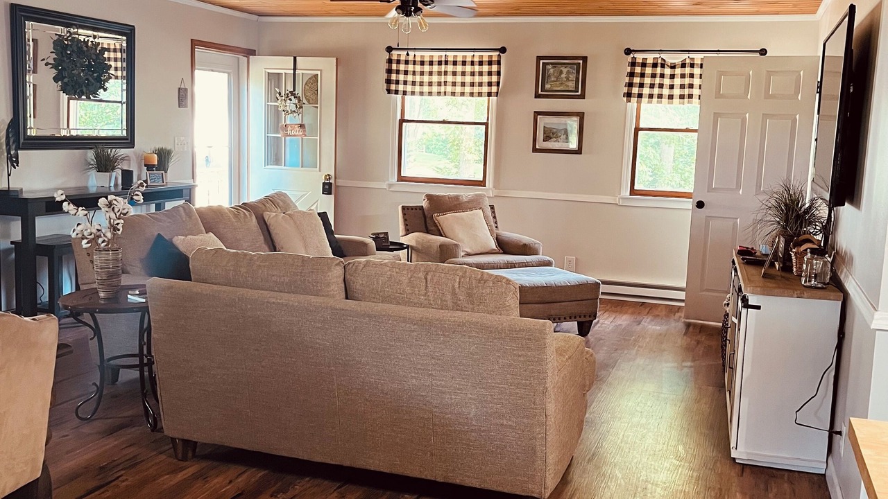 Photo of Livingroom in Noblesville