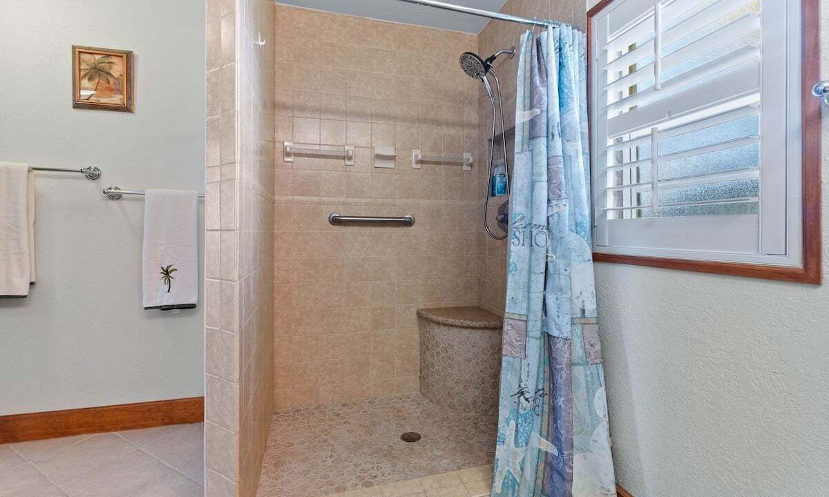 Photo of Bathroom in Painters Hill