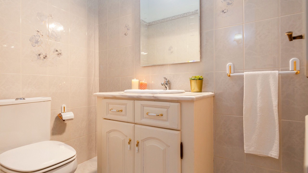 Photo of Bathroom in Monchique