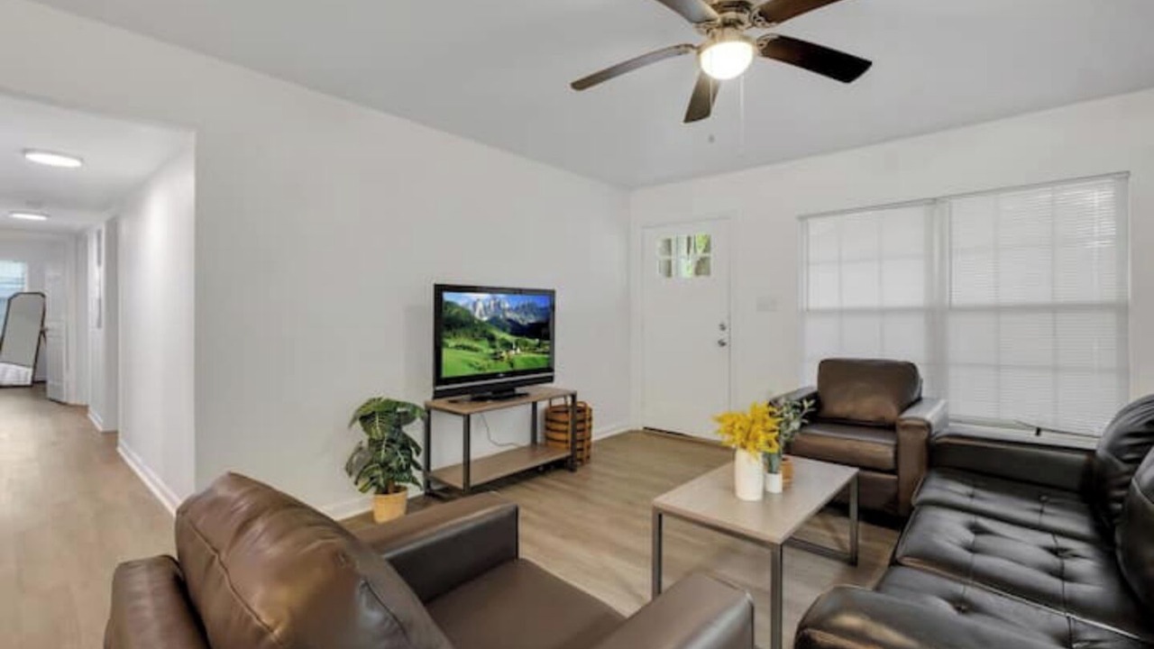 Photo of Livingroom in Chapel Ridge