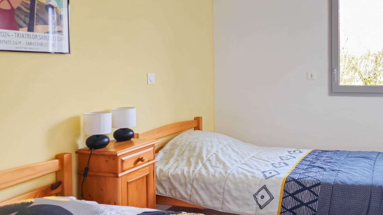Photo of Bedroom in Plevenon