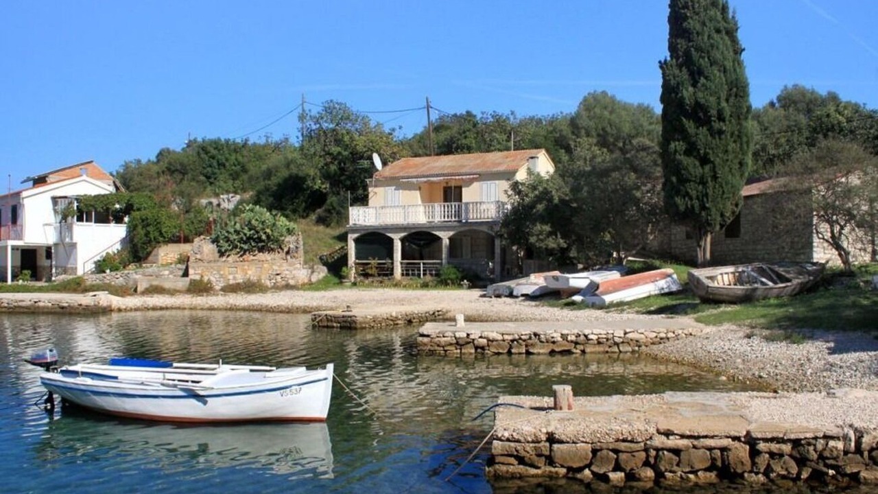 Photo of Outdoor in Cove Rogacic