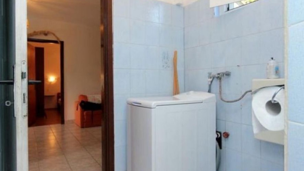 Photo of Bathroom in Cove Rogacic