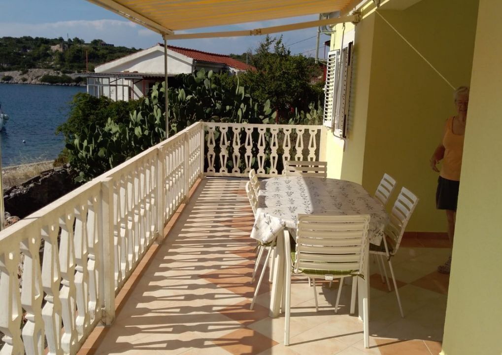 Photo of Outdoor in Cove Rogacic