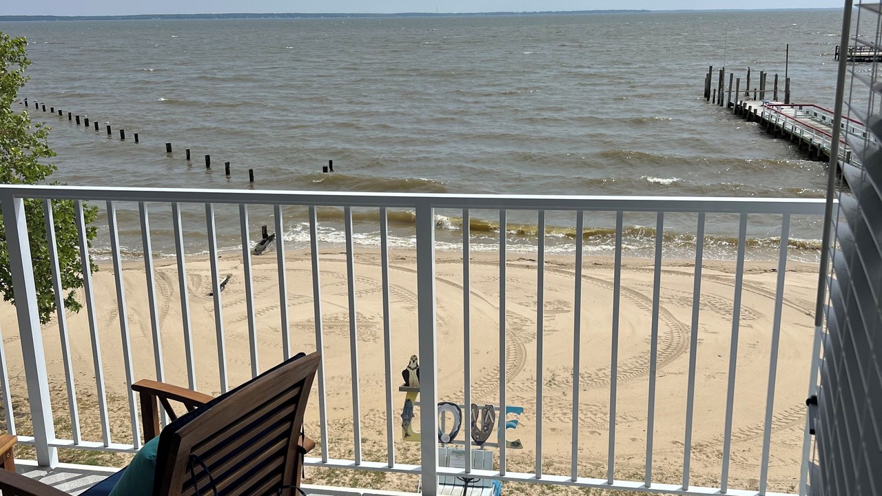 Photo of Outdoor in Issue
