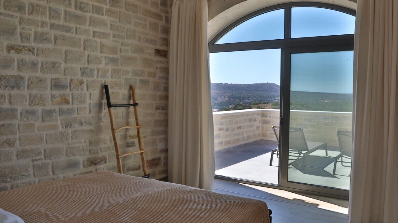 Photo of Bedroom in Monopari