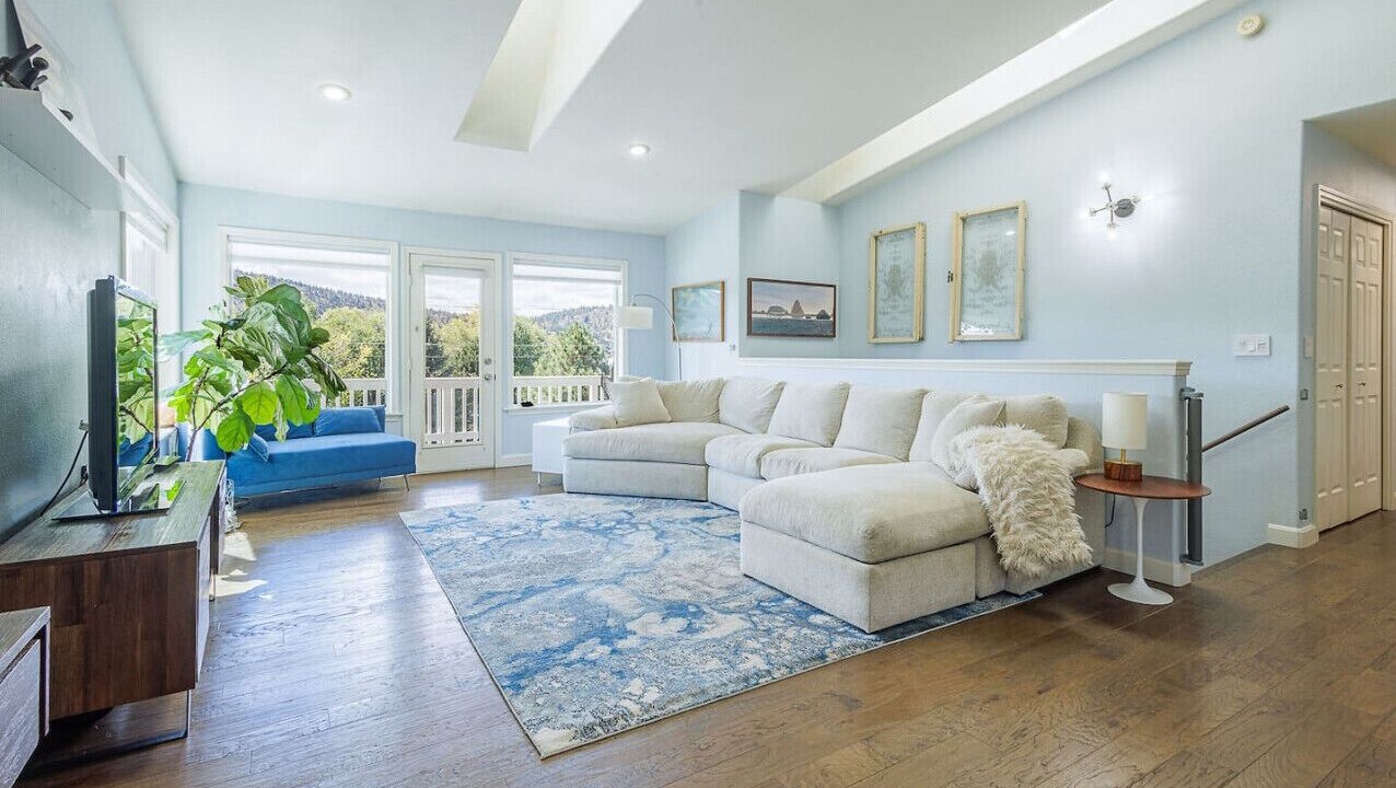 Photo of Livingroom in Altamont
