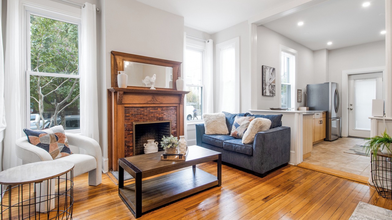 Photo of Livingroom in Eckington