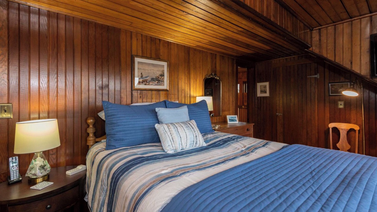 Photo of Bedroom in Falmouth