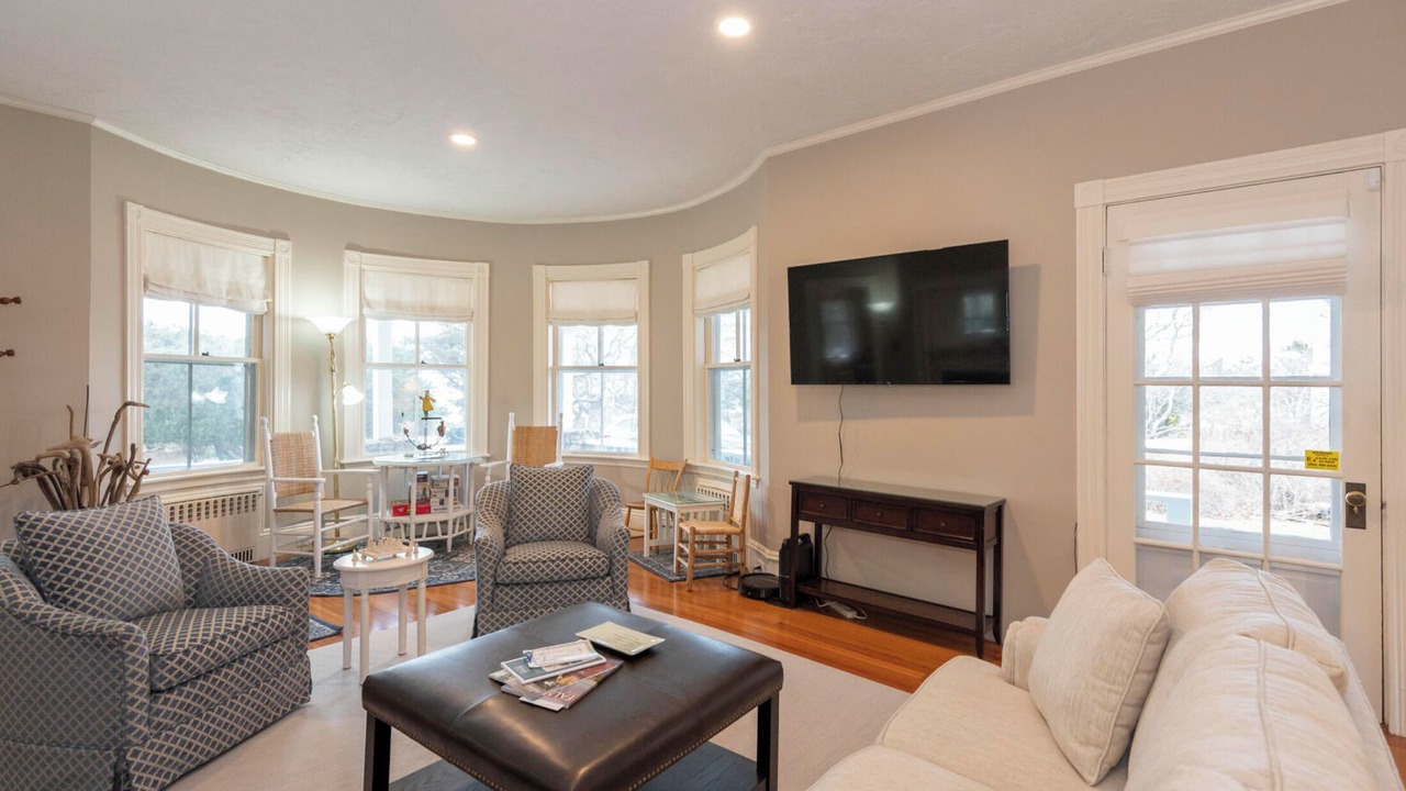 Photo of Livingroom in Falmouth