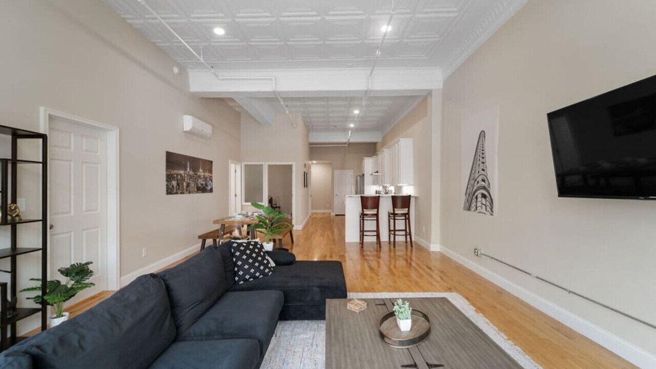 Photo of Livingroom in Binghamton