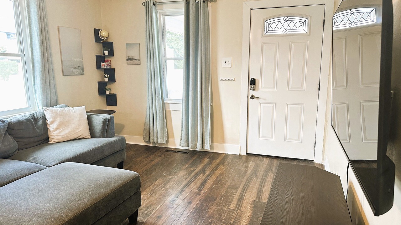 Photo of Livingroom in East Ocean View