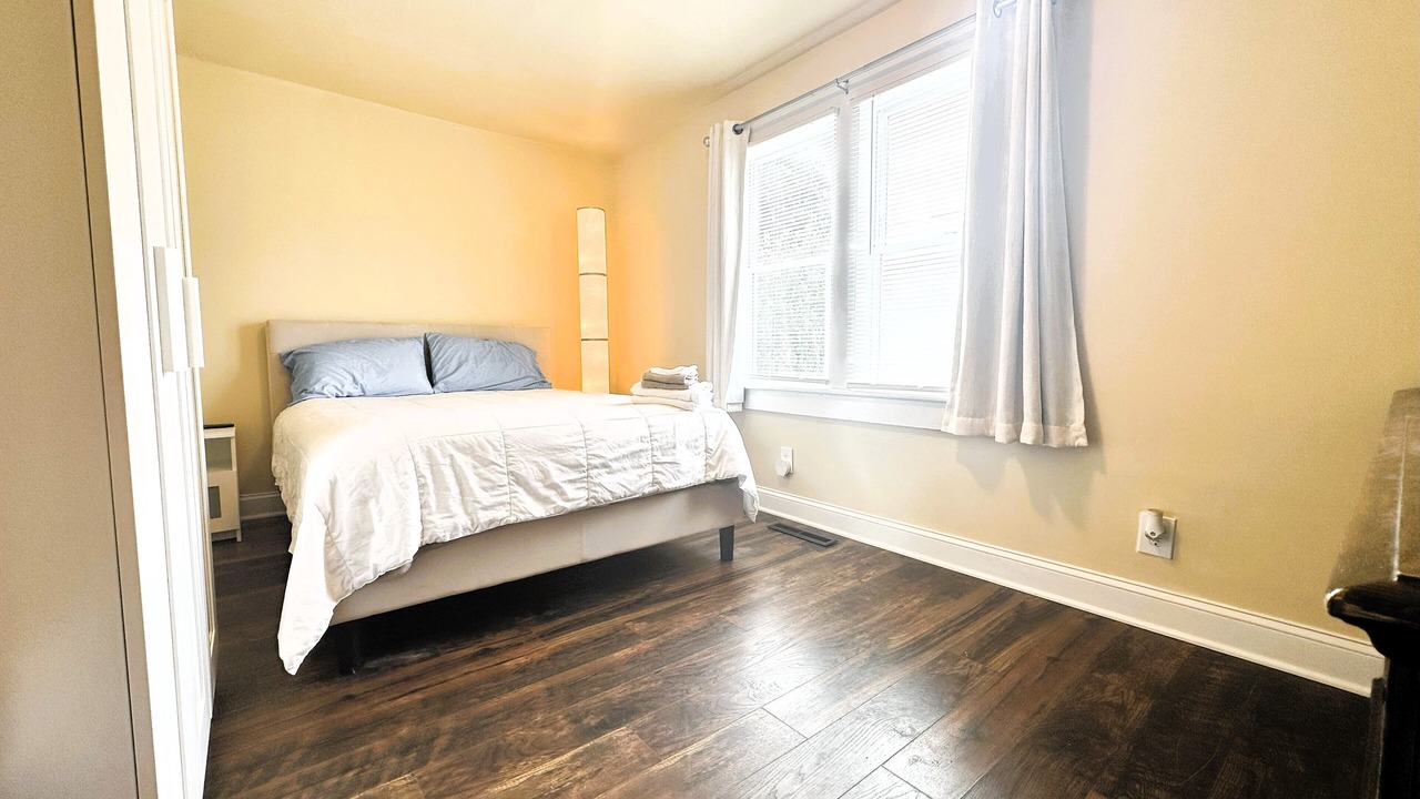 Photo of Bedroom in East Ocean View