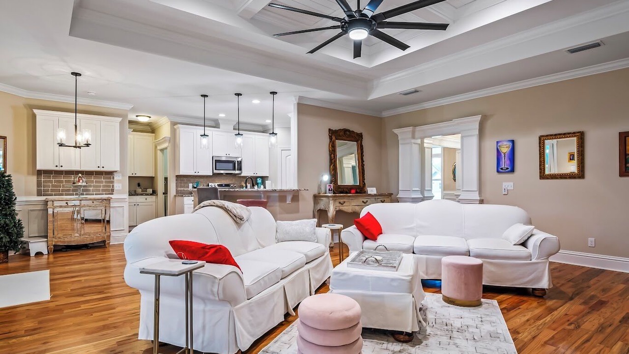 Photo of Livingroom in Crawfordville