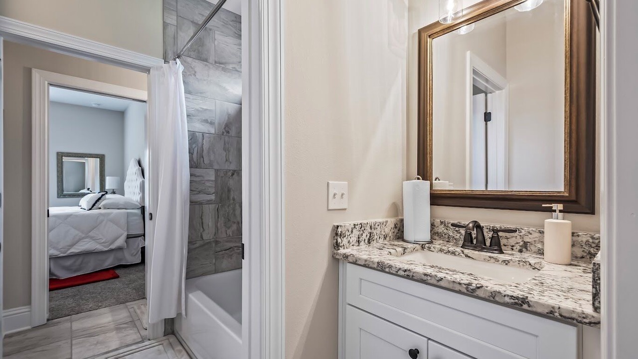 Photo of Bathroom in Crawfordville
