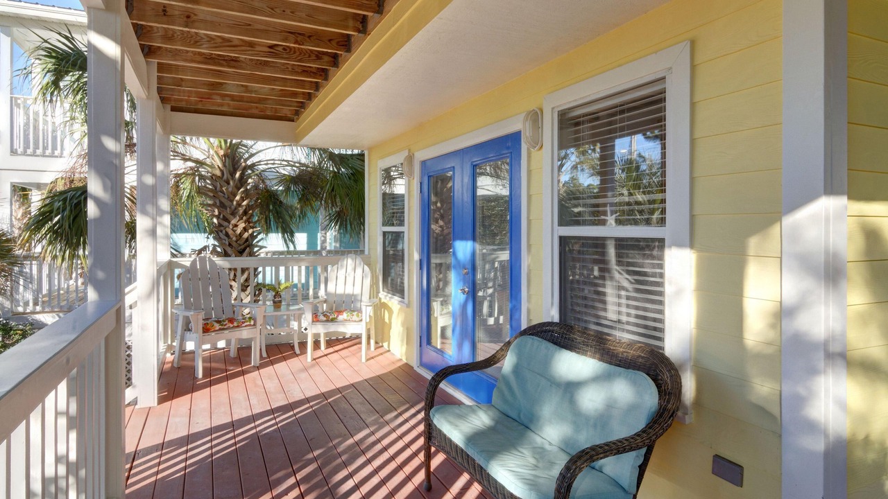 Photo of Patio Balcony in Seagrove Beach