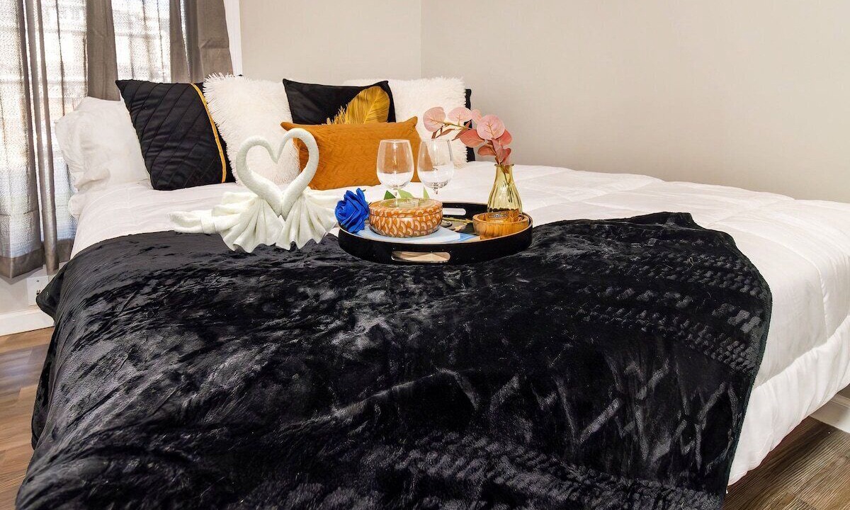 Photo of Bedroom in Evansville