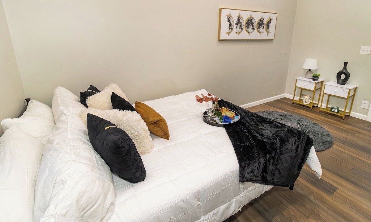 Photo of Bedroom in Evansville