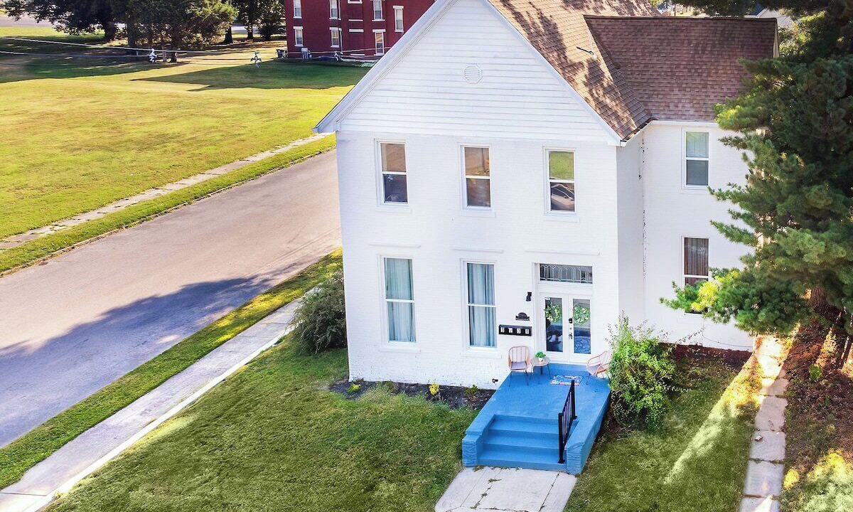 Photo of Outdoor in Evansville