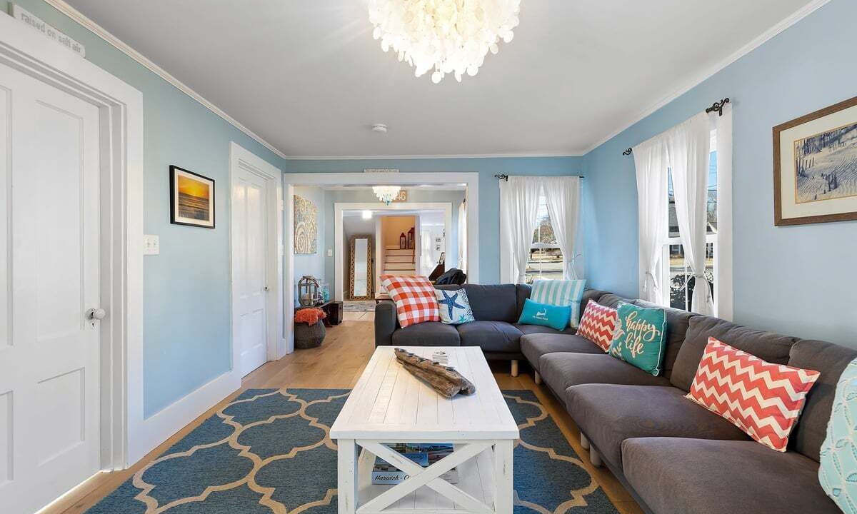 Photo of Livingroom in Harwich Port