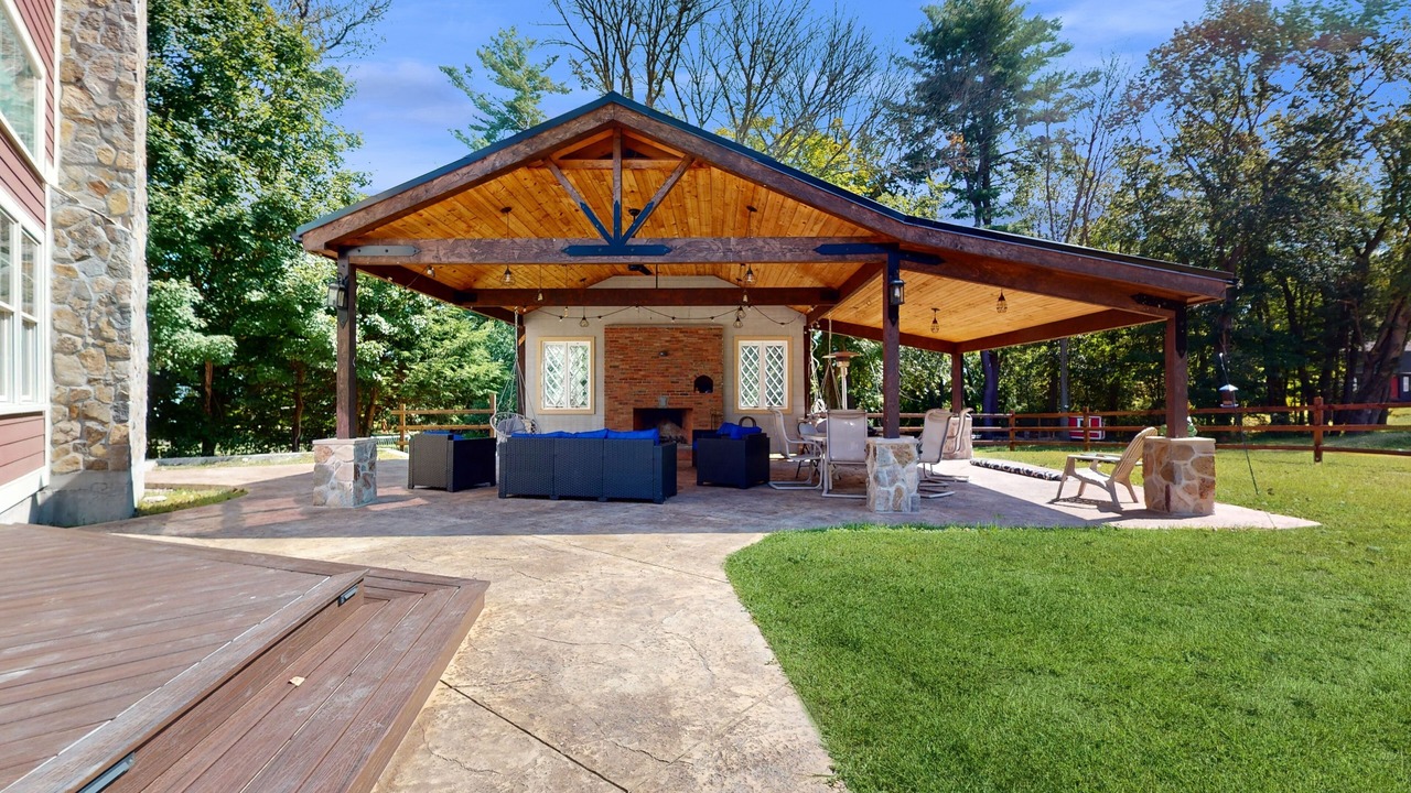 Photo of Outdoor in Foxboro