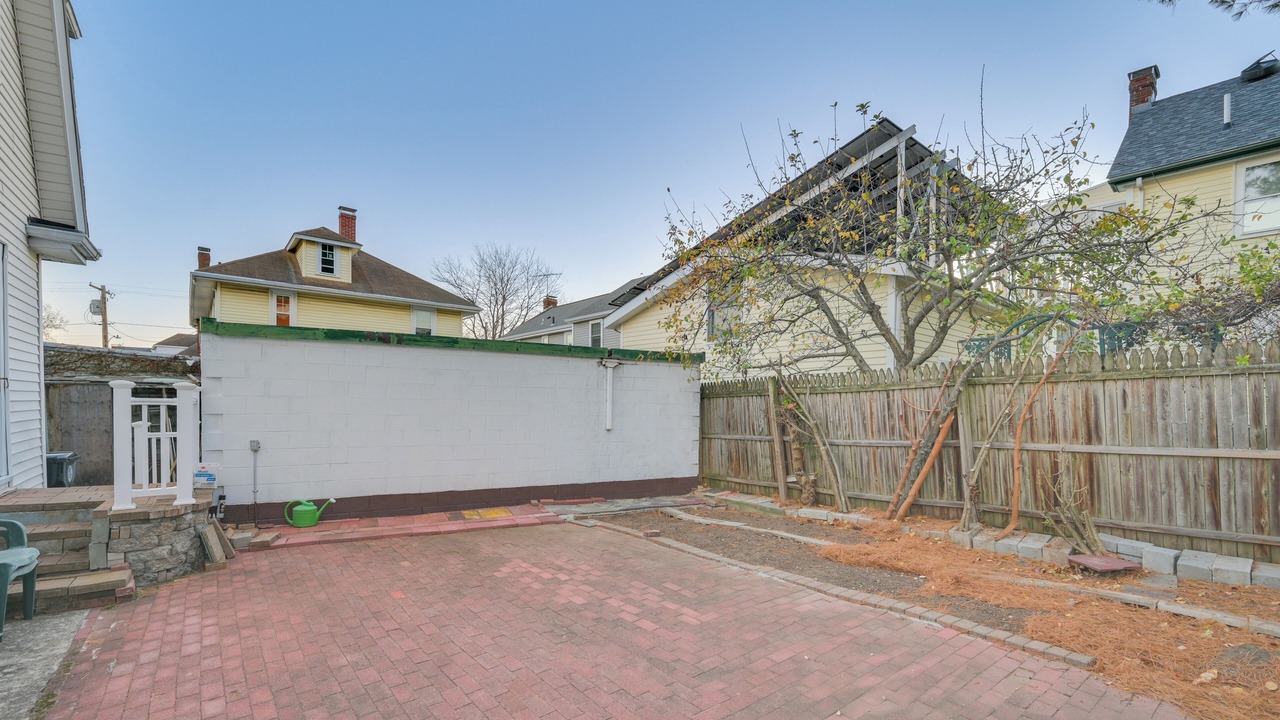 Photo of Outdoor in Belmont