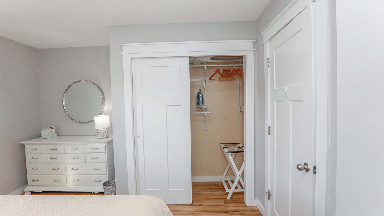 Photo of Bedroom in Chic's Beach