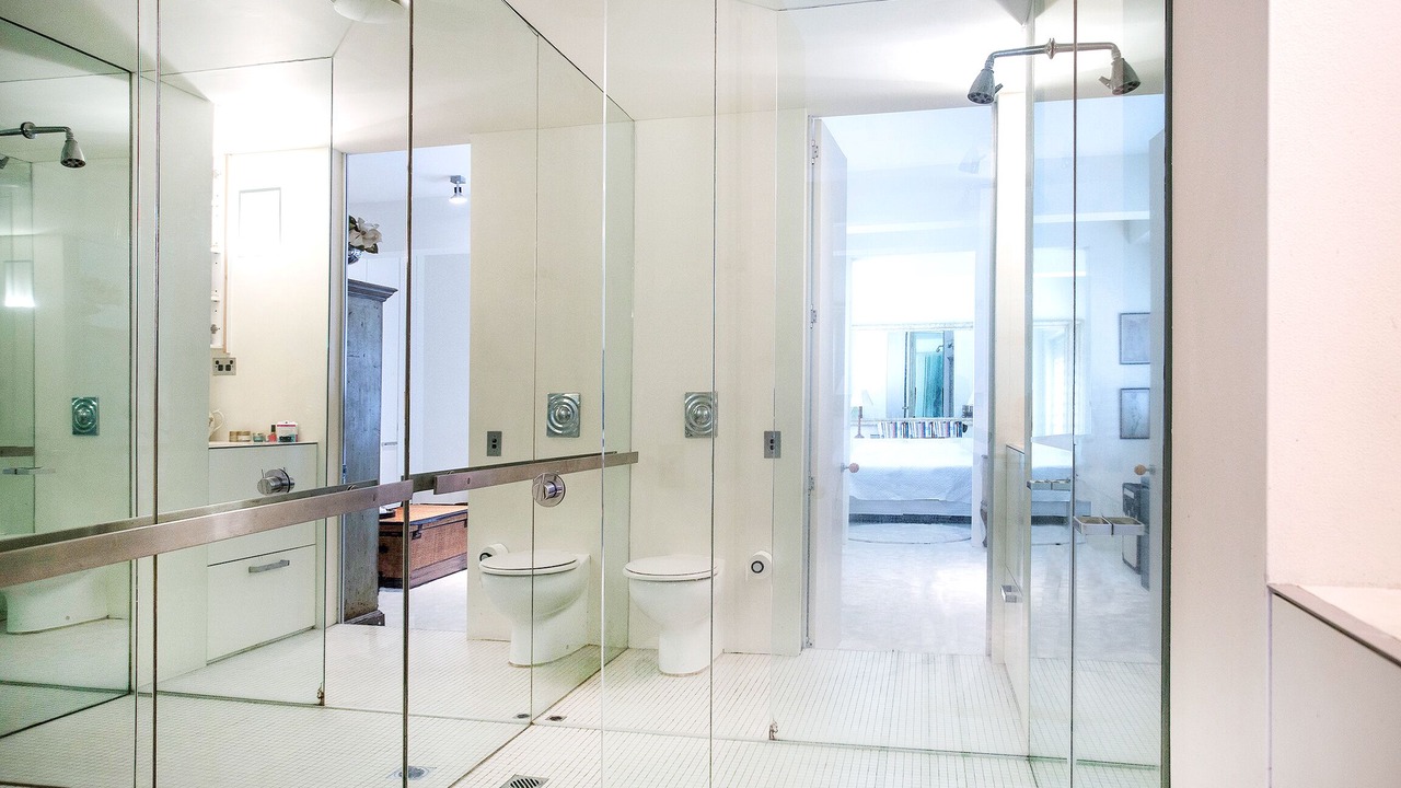 Photo of Bathroom in Elizabeth Bay
